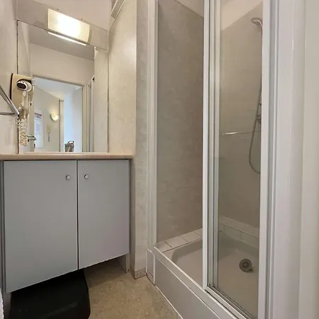 Apartmán Cosy 2 Pieces Proche Des Cures, Port Et Centre - - Fr-1-246b-51 *