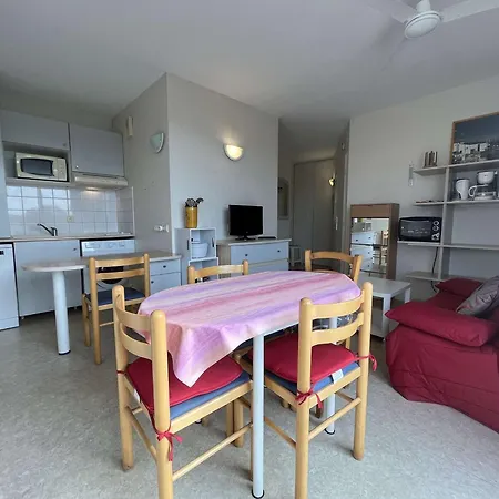 Apartmán Cosy 2 Pieces Proche Des Cures, Port Et Centre - - Fr-1-246b-51 *